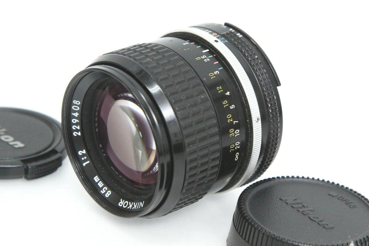 【中古】【お買い得品】ニコン Ai Nikkor 85mm F2 CA01-R2062-2B2B-ψ Nikon Fマウント フルサイズ 単焦点 中望遠 オールドレンズ 中古