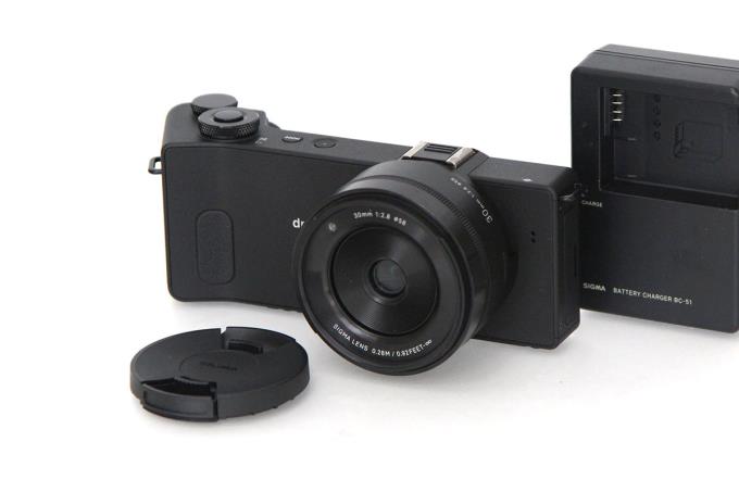 【中古】【並品】 シグマ コンパクトデジタルカメラ dp2 Quattro γA1654-2C1