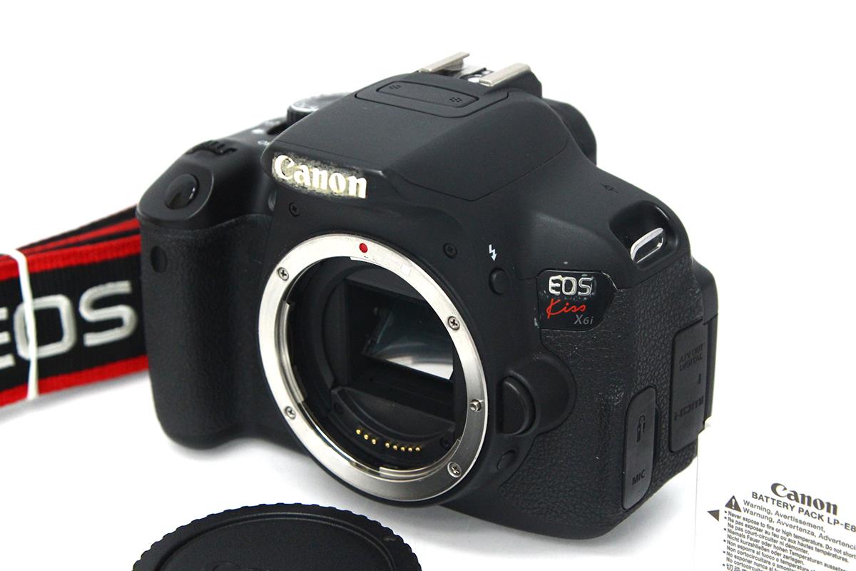 【中古】【訳有品】キヤノン EOS Kiss X6i ボディ CA01-M1527-3U4A-ψ Canon イオス キス APS-C 小型 キヤノン EFマウント