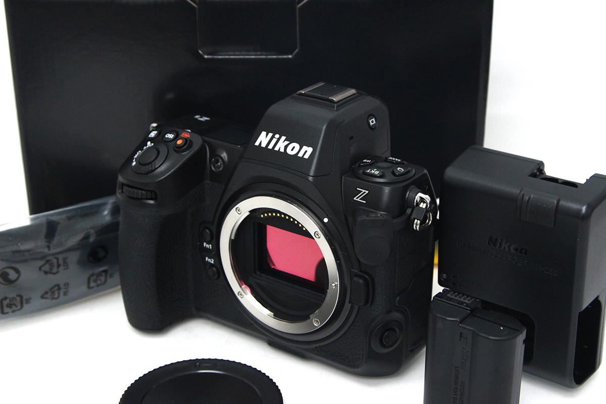 【中古】【美品】ニコン Z 8 ボディ CA01-M1535-2S4 Nikon Zマウント ミラーレスカメラ フルサイズ 小型軽量