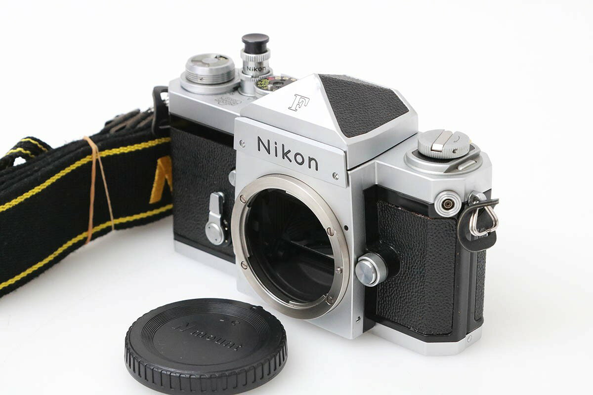 【中古】【お買い得品】ニコン F アイレベル 前期 シルバー CA01-M7216-3U4A Nikon Fマウント フルサイズ 35mm MF フィルム 一眼レフ 中古