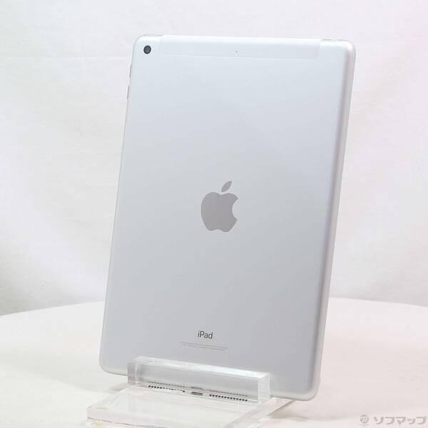 【中古】Apple(アップル) iPad 第6世代 32GB シルバー MR6P2J／A docomoロック解除SIMフリー 【258-ud】