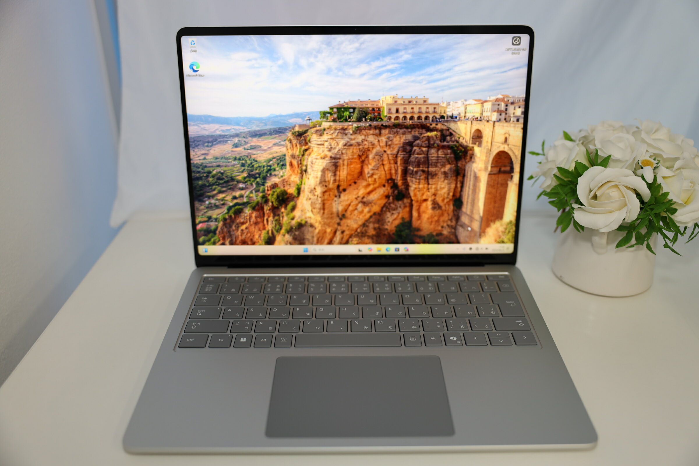 Ķ Surface Laptop 7 ZGJ-00020 ץ 13.8 / Win11 Home / Snapdragon X Plus X1P-64-100 10 / RAM16GB / SSD 256GB / եå졼 120Hz / ȢACץ