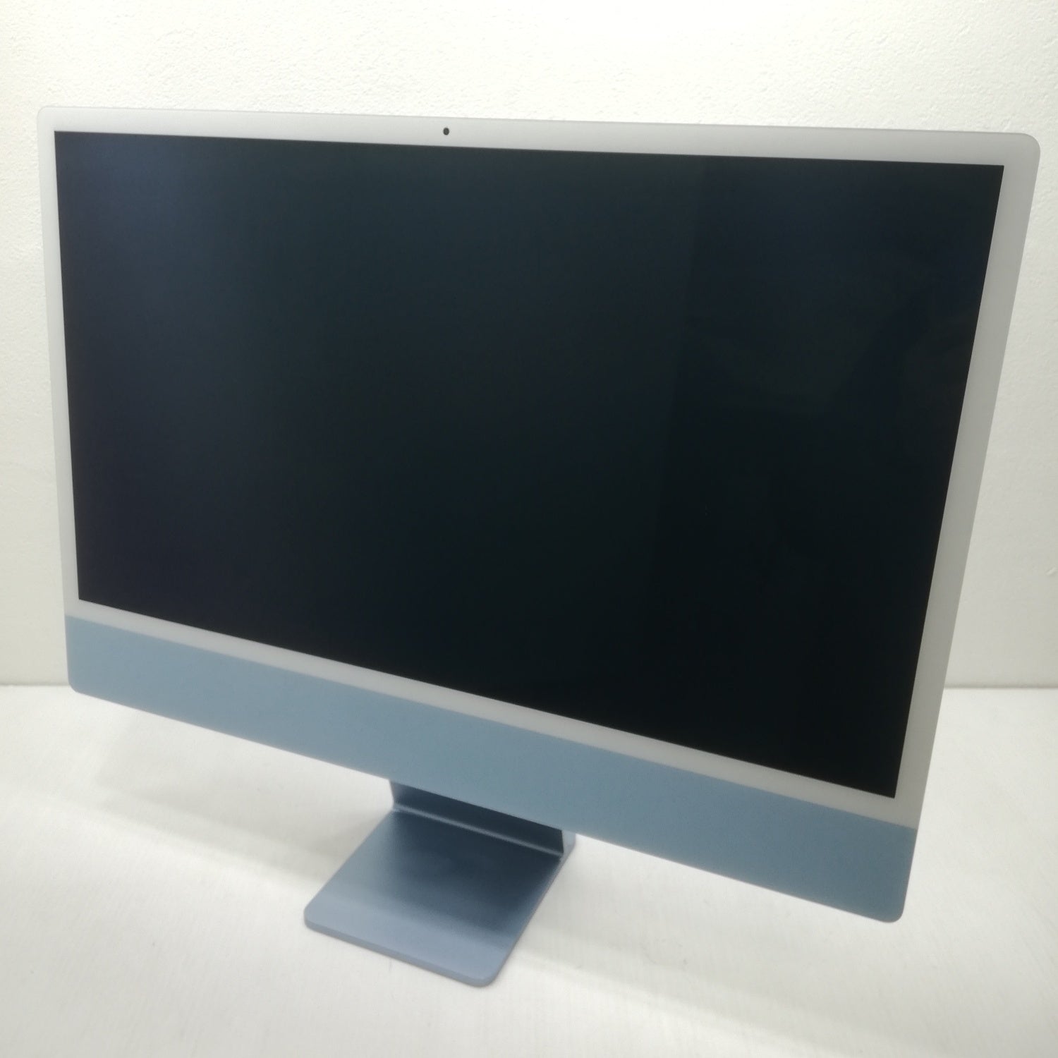 【中古品】Apple(アップル) iMac M3 / 24インチ / 2023 / 8GB / 256GB / ブルー / ランク:A / MQRQ3J/A / 【中古品管理番号:38475】