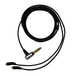 MMCXコネクタ付イヤホンケーブル/4.4mm5極バランス接続プラグ銅量が非常に多く3E構造を採用した高品質な細部にこだわったケーブルでありながら、お求めやすいお値段を実現 !■プラグ形状を4.4mm5極バランス接続を採用した、シンプルかつ堅牢なL字型プラグ3E-OFC-44BALは、3E-OFCの良さはそのままに、プラグを4.4mm5極を採用しバランス接続に対応したモデルです。断線の原因となりやすいプラグ部分はシンプルで使いやすいL字型を採用しました。プラグとモールディング部で一段、段をつけ、コンパクトにすることでお使いの再生機器等にもスムースにフィットするよう設計してあります。■3E構造を採用ケーブル天然ダイヤモンドダイス加工を施し、非常に滑らかにした19本の素線を3種類の異なる線径で配置しました（3E構造）。密度が高く、バランスの良い真円状態に撚ることで情報をロス無く伝えます。■先端クロスカットのMMCXコネクタ採用MMCXコネクタとお使いのイヤホンのコンタクトがしっかりなされるよう先端はクロスカット。ボディはベリリウム銅素材、インシュレーターはPTFE樹脂（テフロン）と素材も信頼性が高いものを選んでいます。■WESTONEイヤホンにも対応！スリムなモールディングスリムなモールディング採用なので、スマートな外見に加えて、モールディング径が大きいとはまらなかったWESTONE等のイヤホンでもお使いいただけます。■LRマーカー触っただけで分かる。LRの区別が付くようにR側に突起を付けました。日ー使うものだから便利な設計に配慮しています。【製品仕様】■入力コネクター：5極4.4mmプラグ（金メッキ）■ケーブル長：1.2m■重さ：約21g■適合モデル：SHURE SE846、SE535、SE、425、SE315、SE215・ULTIMATE EARS UE900s/UE900・WESTONE Wシリーズ、UM PROシリーズetcMMCXコネクタ付イヤホンケーブル/4.4mm5極バランス接続プラグ銅量が非常に多く3E構造を採用した高品質な細部にこだわったケーブルでありながら、お求めやすいお値段を実現 !