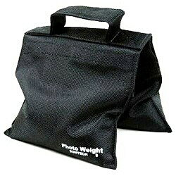 三脚やライトスタンドの固定に使用するフォトウェイトです。●マジックテープ付ポケット式バッグ付属。●手提げバンド付。●ウェイトは、小さな鉄球（粒）に錆止めをコーティングしてあります。三脚やライトスタンドの固定に使用するフォトウェイトです。