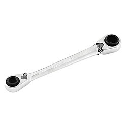 1本で4サイズに対応できます。ギア数72山、送り角5度の高機能レンチです。フラットな左右回転切り替えレバーは、ワンフィンガーで簡単に操作可能です。仕様●サイズ： 8mm・10mm・12mm・13mm。●ギア数72山（送り角度5度）。●左右切...