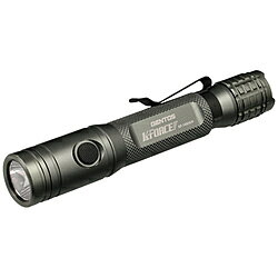 ■365nmUVLED搭載でアニサキスも感知できます。■充電池・乾電池使用可能で充電が切れても安心です。■モードメモリ機能で次に点けた時も同じモードで使用できます。【用途】・仕事・アウトドアに。【仕様】・明るさ（lm）： 550・外径（mm）： 23.1・全長（mm）： 131.9・使用電池： リチウムイオン充電池3.7V 900mAh 3.33Wh・最大点灯時間（h）： 1.5・充電時間（時間）： 2.5・保護等級： IP66・色： 黒・電源： 充電池　リチウムイオン3.7V 900mAh 3.33Wh・充電時間： 2.5時間（充放電回数300回）・Hi550lm/1.5h・Low30lm/21h【材質／仕上】・アルミ365nmUVLED搭載でアニサキスも感知できます。