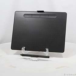 〔中古品〕〔商品ランクB〕〔付属品〕クイックスタートガイド、レギュレーションシート、Wacom Pen 4K、替え芯(3本)、USBケーブル〔メーカー〕WACOM(ワコム) 〔ジャンル〕ペンタブレット 〔描画サイズ〕216mm×135mm 〔筆圧レベル〕4096レベル 〔接続規格〕USB 〔特徴1〕筆圧感知機能を搭載したWacom Intuos専用ペン。筆圧レベルは4096レベルに対応し、より繊細なタッチを実現。 〔特徴2〕どんなスペースでも気にせず使えるコンパクトサイズ。厚さ8.8mmの薄型デザインながら耐久性にも優れています。 〔発売時期〕20211118こちらの商品は、当社各販売サイトでも販売しております。ご注文後に売り切れの際はキャンセルさせていただきます。あらかじめご了承ください。〔ペンタブレット〕＜br＞はじめてのペンタブレットはWacom Intuosがおすすめ！安心のソフトウェア付き。＜br＞〔購入特典〕3つのソフトウェアをダウンロードできる※画像は実際の商品です。ページ下部の商品説明もご確認ください。
