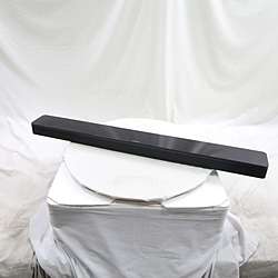 〔中古品〕〔商品ランクC〕〔付属品〕安全上の留意項目、電源ケーブル、Bose Soundbar Unibersal Remote、光ケーブル、HDMIケーブル〔欠品〕スタートガイド、AbAPTiQ用ヘッドセット〔メーカー〕BOSE(ボーズ) 〔ジャンル〕サウンドバースピーカー 〔Bluetooth〕Bluetooth対応 〔質量〕質量:4.8kg 〔接続〕外付 〔接続規格〕光デジタル&HDMI&USB 〔発売時期〕20180829こちらの商品は、当社各販売サイトでも販売しております。ご注文後に売り切れの際はキャンセルさせていただきます。あらかじめご了承ください。洗練されたデザインと卓越したサウンドを実現。お気に入りの音楽、映画、テレビ番組をいつでも思う存分愉しむことができます。Amazon Alexa搭載、Alexaに話しかけるだけで、お気に入りの音楽を再生できます。※画像は実際の商品です。ページ下部の商品説明もご確認ください。