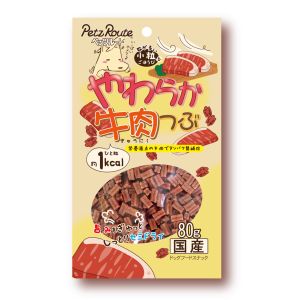 牛肉の旨みをぎゅっと凝縮！1粒約1kcal。やわらかい小粒なので何度も与えられます。お肉は牛肉だけを使用しました。栄養満点の牛肉でタンパク質補給。【原材料】 牛肉、小麦粉、植物たん白(大豆)、脱脂大豆、糖類、植物油、食塩、ソルビトール、グリセリン、還元水飴、保存料(ソルビン酸、デヒドロ酢酸Na)、ポリリン酸Na、着色料(紅麹)、香料、発色剤(亜硝酸Na) 【保証成分】 たん白質16.0％以上、脂質8.0％以上、粗繊維3.0％以下、灰分6.0％以下、水分30.0％以下 【エネルギー】 約325kcal/100g 【賞味期限（製造日から。メーカー保管期間含む）】 13ヶ月 【原産国または製造地】 日本 ★【諸注意】 ※製造方法の都合上、匂いや形状・色・厚みにばらつきがあります。 ※お肉成分による斑点は品質に問題ありません。 【使用上の注意】 ※本品は間食です。生後3ヶ月位まで(離乳期前後)の幼犬には与えないでください。成長期なので、主食だけをあげてください。 ※愛犬の性格や食べ方、お腹の減り具合では、のどに詰まらせたりする場合があります。個体差により適切な大きさにして、目の届く所で与えてください。 ※お子様が愛犬に与える時は、安全のため大人が立ち会ってください。 ※給与量を参考に、愛犬が食べ過ぎないようにしてください。 ※アレルギーのある愛犬には、原材料を確認してから与えてください。 ※愛犬の体調が悪くなった時には獣医師に相談してください。【広告文責】ハーマンズ株式会社03-3526-5222【製造販売元】ペッツル【生産国】日本【商品区分】犬用スナックペットフード(食品)賞味(消費)期限について最新の賞味(消費)期限でのお届けが出来るように、ご注文分を都度メーカーや問屋から最新在庫を取寄せし出荷しています。賞味(消費)期限のお問い合わせや指定はこのような都合上お受け致しかねております。また商品によってはメーカーにより期限の設定が無い場合がございます。
