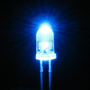 直径5mmの高輝度青色LED5個セット。乾電池と付属の抵抗をつなぐだけでランプが点灯します。4.5〜20V用抵抗付き。5個入製品仕様輝度:3000mcd(20mA時typ.)順方向電圧:3.4V(20mA時typ.)絶対最大定格電流:30mA指向角度:30°レンズ:透明付属抵抗:470Ω(黄紫茶金)×10本
