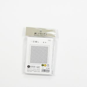 お好きな柄と糸を組み合わせたい方に最適な布パック。一目刺しの花ふきんをそろえました。画像には1枚を刺すために必要な糸量の目安がついています。