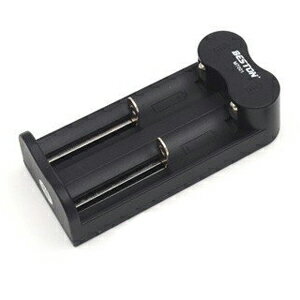 【プラタ】プラタ wma-008 18650 マルチUSB充電器 【プラタ】プラタ wma-008 18650 マルチUSB充電器