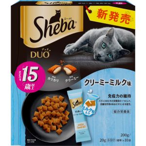 15歳以上のシニア猫に対応し、健康維持をサポートする抗酸化成分を配合。人気のミルク味。独自のクリスピー製法により、こんがり香ばしく焼き上げた外側のカリカリ層のサクサク食感と内側のクリーム層との2層粒で、食べたことのある猫ちゃんもそうでない猫ちゃんも楽しめる食感になっています。【原材料】肉類(チキンミール、牛・羊副産物、チキンエキス、家禽ミール等)、穀類(とうもろこし、米、小麦等)、油脂類、酵母、ビートパルプ、全粉乳、魚介類(まぐろエキス等)、フラクトオリゴ糖、ビタミン類(A、B1、B2、B6、B12、C、D3、E、コリン、ナイアシン、パントテン酸、葉酸)、ミネラル類(Ca、Cl、Cu、Fe、I、K、Mg、Mn、Na、Se、Zn)、アミノ酸類(タウリン、ヒスチジン、フェニルアラニン、メチオニン)、酸化防止剤(BHA、BHT、クエン酸)【保証成分】タンパク質30.0%以上、脂質17.0%以上、粗繊維5.0%以下、灰分10.0%以下、水分12.0%以下【エネルギー】405kcal/100g【給与量の目安】体重2kg:35g、3kg:45g、4kg:55g、5kg:65g、6kg:70g【保管方法】・誤食防止のため、小児の手の届かない場所に保管してください。・開封後は直射日光・高温多湿を避けて保存し、なるべく早く使い切ってください。・虫が入らないように、しっかり密封してください。【賞味期限】18ヶ月【原産国または製造地】タイ【広告文責】ハーマンズ株式会社03-3526-5222【製造販売元】マースジャパンリミテッド【商品区分】猫用フードペットフード(食品)賞味(消費)期限について最新の賞味(消費)期限でのお届けが出来るように、ご注文分を都度メーカーや問屋から最新在庫を取寄せし出荷しています。賞味(消費)期限のお問い合わせや指定はこのような都合上お受け致しかねております。また商品によってはメーカーにより期限の設定が無い場合がございます。