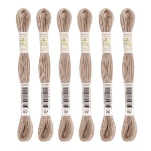 【DMC】DMC 刺しゅう毛糸 ECOVITA エコヴィータ ウールスレッド 1カセ 16m 同色6本入 col.002 DMC360-B..