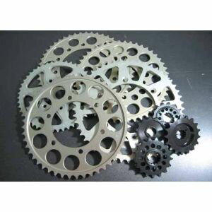 【サンスター SUNSTAR】サンスター RH-110-43 リアスプロケット 530-43T CB750F