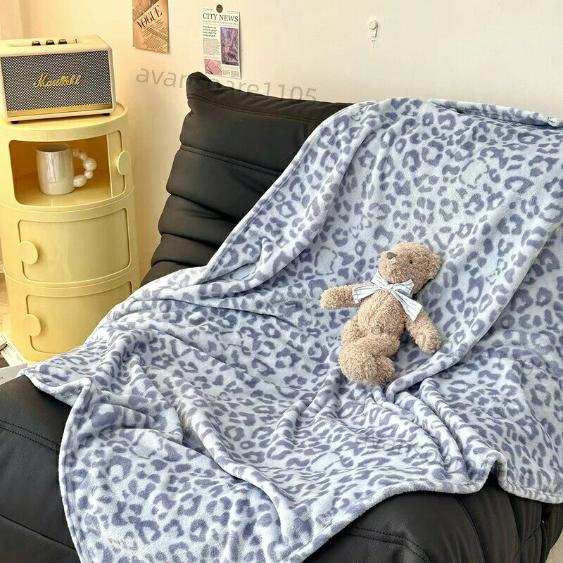 ブランケット ひざ掛け シングル 毛布 ヒョウ柄 多機能 タオルケット 掛け布団 毛布カバー 膝掛け ストール 大判サイズ あったか クッ フランネル秋冬毛布 冷房対策 シンプル [3]