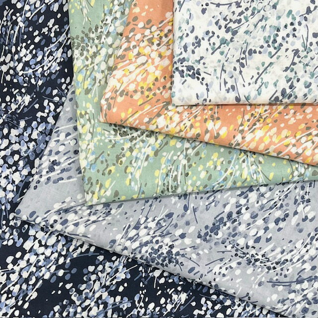 Rakuten - 水彩画 ローン生地 60ローン コットン 100% 花柄 ローン 生地 布 花 柄 フラワー 光沢感 薄手 生地 平織 透け感 肌触り 上品 日本製 ン 入学入園 新着ローン生地