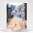 比内地鶏の本場、大館市比内町の”渡辺さん”の農場で飼育された比内地鶏を使用。そのこだわりの比内地鶏を秋田県男鹿半島沖の澄んだ海水100%で作った自然海塩とブラックペッパーで仕上げました。 それぞれの素材の良さを引き立てており、シンプルな味付けながらも本当に旨い。もちろん添加物を一切使用せず”無添加”で仕上げております。 ■社名：（株）秋田味商 ■内容量：135g1人前 ■原材料：鶏肉（秋田産）、食塩、コショウ ■保存方法：要冷凍クール料金(330円)加算されます。 常温の商品と同梱はできませんので、何卒ご了承下さい