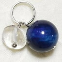 ブルー染めタイガーアイ虎目石 水晶さざれ石 二重丸カン付 天然石チャーム ペンダントトップ 天然石 パワーストーン ストラップ バッグチャーム キーホルダー ス...