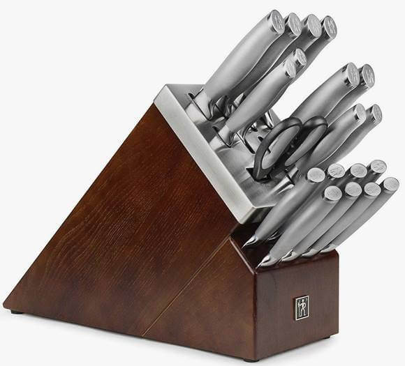 J.A. Henckels International Self-Sharpening Knife Block Set - Forged Stainless Steel Modernist - 20 Piece 果物ナイフ（約8cm） 果物ナイフ（約10cm） 鋸歯状ユーティリティナイフ（約13cm） ボーニングナイフ　骨スキ（ほねすき）（約14cm） プレップナイフ（約14cm） ユーティリティナイフ（多目的包丁）（約15cm） 三徳ナイフ （三徳包丁）（約18cm） ブレッドナイフ（パン切りナイフ）（約20cm） カービングナイフ（約20cm） シェフナイフ（約20cm） ステーキナイフ（約11.5cm）×8本 キッチンバサミ シャープナーブロックスタンド台 サイズ：約60 x 35 x26 cm 重量：約7 Kg ＜関連ワード＞ アメリカンキッチンウエア— プロ料理 プロフェッショナル 高級包丁 調理道具 包丁 肉 魚 野菜 naihu スタイリッシュ カトラリー キッチンアイテム 包丁 デザインナイフ 職人包丁 お洒落なナイフ 三徳包丁 多目的包丁 ブレッドナイフ　パン切り包丁 果物ナイフ シェフナイフ 肉切り包丁 naihu houcyou Cutlery Knife Block ランドスケープナイフ 母の日 父の日 敬老の日 景品 新築お祝い 結婚お祝い 祝い ハロウィンパーティー クリスマスプレゼント ギフト プレゼント ホワイトデーヘンケルス ナイフセット 包丁セット 20点セット キッチンナイフセット ブロック付 刃物 ほうちょう インターナショナル J.A. Henckels International Knife Set ヘンケルスHenckels で毎日お料理が楽しいですよ♪ 2