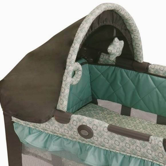 グレコ トラベルライトプレイヤード ウインスレット　 （ベビーベッド・ベビーサークル） Graco Travel Lite Crib, Winslet 1852645