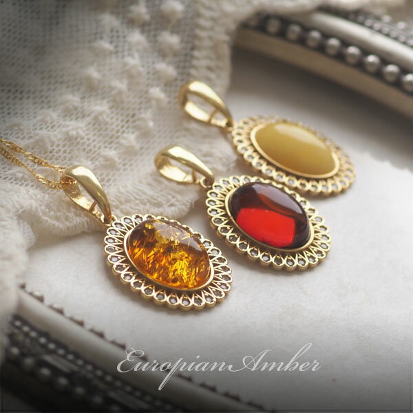 ラッピングについて 琥珀は植物生まれの天然石で、マイナスイオンを発生させる癒しのヒーリングアイテムです。身に付けるものを守ると言われ、お守り・魔除けのパワーストーンとしても人気があります。 古き良き時代を感じさせる洗練されたクラシカルなデザ...