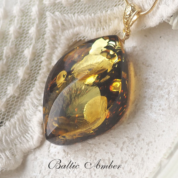 樂天商城 - 【バルト海の琥珀】1点ものゴールドアンバーペンダント【送料無料】【ケース付】【st0643】【Sランク】天然石　パワーストーン　ルース　こはく　ギフト　贈り物　ネックレス　ラッピング　誕生日