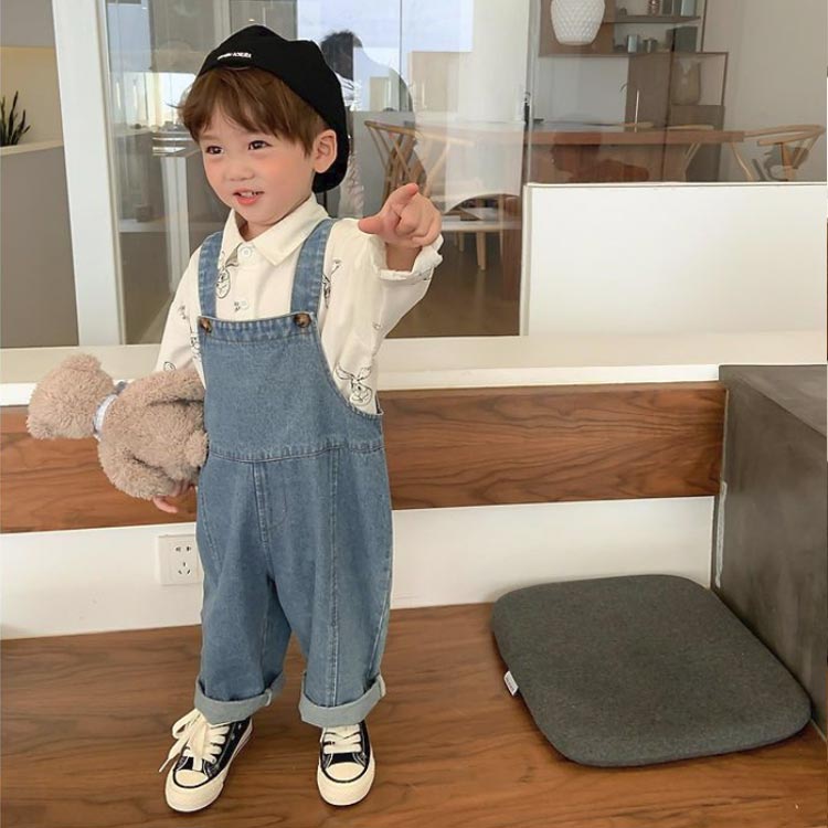 Akyron Styleのデニムサロペットキッズオーバーオール子供服女の子男の子ジーンズつなぎオールインワンジーパンデニムパンツロングパンツ90cm100cm110cm120cm130cm140cmゆったりカジュアル小学生春夏秋冬韓国子供服送料無料｜アングル3