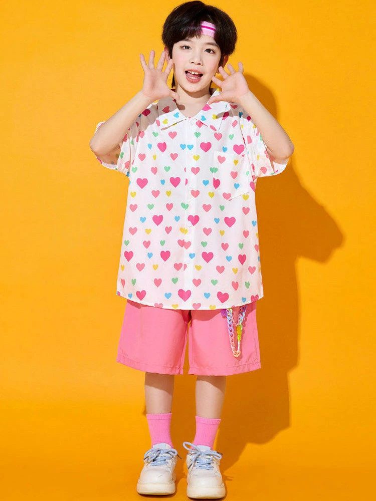 キッズ ダンス衣装 セットアップ ハート柄 シャツ ピンク チュールスカート ショートパンツ 女の子 男の子 チア チアガール 上下セット トップス おしゃれ かわいい ジャズダンス 韓国 jazz ヒップホップ ダンスウエア k-pop 舞台服 演出服 練習着 団体服 発表会 応援団 個性 3