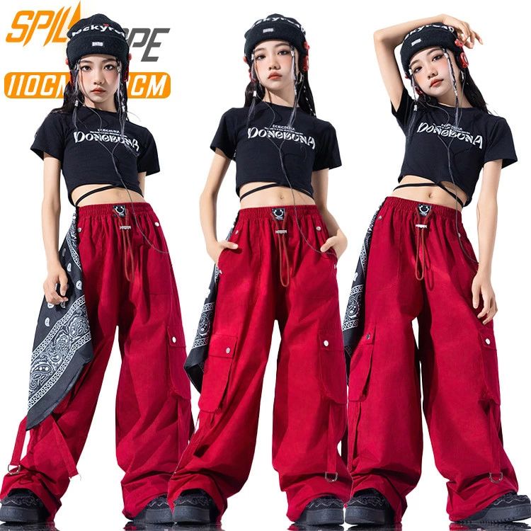 Rakuten - キッズ ダンス 衣装 韓国k-pop jazz 赤 黒 総柄 タンクトップ トップス ズボン カーゴパンツ 単品販売 上下セット カジュアル 半袖 ブラック レッド ぴったり ゆったり かっこいい おしゃれ 女の子 ヒップホップ 演出服 練習着 団体服 発表会 個性派 派手 ストリートダンス