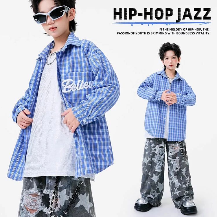 ★商品詳細 ダンス衣装 キッズ ヒップホップ チェック柄シャツ スターダメージパンツ 星柄 セットアップ ブルークールレイヤー カーキ クールレイヤー 長袖 ユニセックス チアガール 運動会 幼稚園 応援団 発表会 団体服 普段着 子供服 ストリートダンス ステージ服装 演出服 商品内容：単品ORセット 素材：ポリエステル サイズ：ご参考の程 モデル情報　身長147cm　体重32.5kg　着用150 110　適用身長102-112cm　適用体重14-19kg 120　適用身長112-122cm　適用体重19-24kg 130　適用身長122-132cm　適用体重24-29kg 140　適用身長132-142cm　適用体重29-34kg 150　適用身長142-150cm　適用体重34-39kg 160　適用身長150-160cm　適用体重39-44kg 170　適用身長160-170cm　適用体重44-50kg 180　適用身長170-178cm　適用体重50-60kg 実寸は2-4cmの誤差がございます。 注意事項： ★お客様都合よりキャンセル希望の場合、出来るだけ注文から2営業日以内ご連絡お願い致します。 2営業日以降になると、取り寄せ手数料が発生する場合があり、ご了承お願いします。 （営業日時間　月曜〜土曜　9：00〜18：00） ★沖縄など離島地域、送料は1500円になります。 ★モニターの環境によって、実物と色見が多少異なる場合がございますのでご了承下さい。 ★大変恐れ入りますがご注文後に商品が品切れとなってしまった際には、 メールもしくは電話にてご連絡いたします。