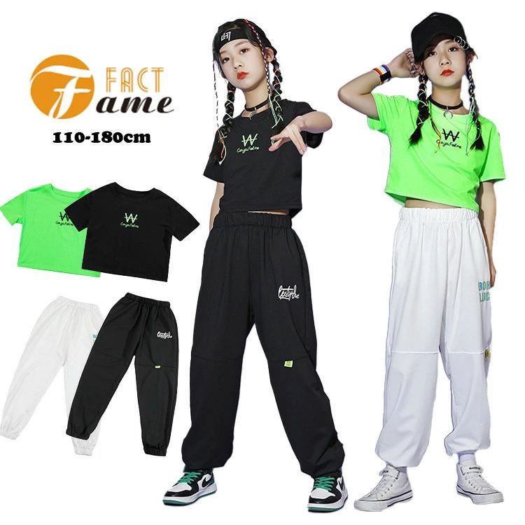 商品詳細 商品内容 tシャツorズボン 素材 綿、ポリエステル カラー 写真通り サイズ （cm/kg） サイズ 適応身長 110 100-110 120 110-120 130 120-130 140 130-140 150 140-150 160 150-160 170 160-170 180 170-180 ※サイズは平置きの状態で計測しています。 ※測る箇所により、若干の誤差が生じる場合もございます。ご了承下さいませ。 注意 ※モデル着用画像は撮影環境により実物の色と異なって見える場合がございます。 ※ご覧の端末のモニター設定によっては実物の色味と異なって見える場合がございます。