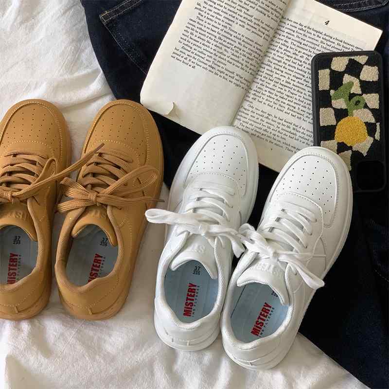 スニーカー レディース シューズ 靴 ダッドスニーカー レースアップ 厚底 ボリューム 紐 カジュアル 白 美脚 身長アップ 足長 脚長 スポーティー 通勤 通学 ウォーキング アウトドア スポーツ 旅行 歩きやすい 履きやすい 人気 ギフト プレゼント