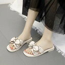 レディース サンダル 靴 シューズ 春 夏 かわいい オフホワイト イエロー リボン レザー ペタンコ おしゃれ スリッパ ファッション 牛革 ミディアムヒール 無地 綺麗 パンツ スカート プレゼント ローヒール デート ショッピング 買い物 通勤