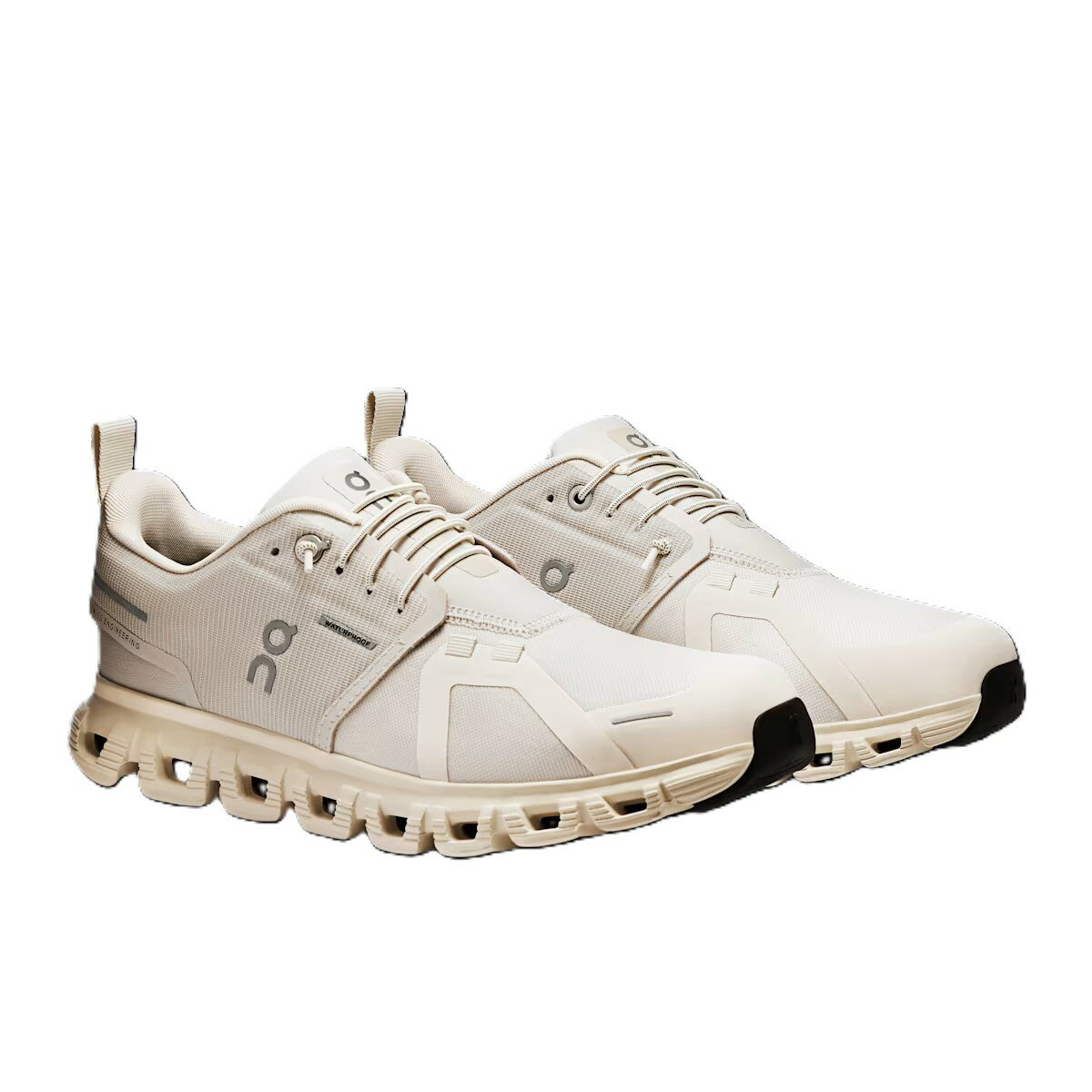 ON オン ランニングシューズレディース Cloud 6 WP 3WF10053036 カラーPearlcream クラウド 6 ウォータープルーフ スニーカー ロードランニング 正規品