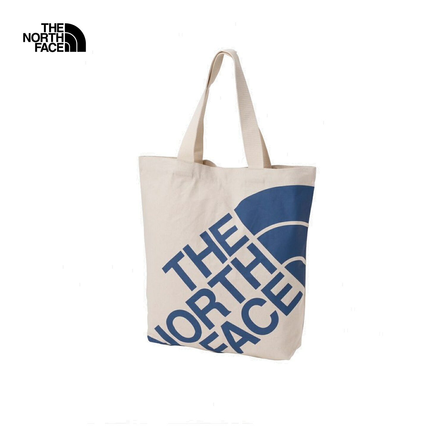 26ss ザ・ノース・フェイス ランプトートM nm72608 カラー nb THE NORTH FACE 正規品 ビッグロゴがスタイリングのアクセントにもなる、オーガニックコットン製の中型トートバッグ 特徴 ・ポジティブなライフスタイルを送ろうというメッセージを込めた「RAMP（ランプ）」シリーズ・登り坂という意味の「RAMP」を右肩上がりのロゴデザインで表現・豊富なカラーバリエーション・ノートPCなども収納できる日常シーンに活躍する中型サイズ 生地・素材 ・素材本来の豊かな風合いをもつオーガニックコットン 機能・デザイン ・小物の収納に便利な内部のスリットポケット・製造と流通過程における環境や社会的な配慮をしたGOTS認証を取得 おすすめシーン ・日常シーン Fabric オーガニックコットン100％ Color ナチュラル×ソーダライトブルー ※ブラウザやお使いのモニター環境により、掲載画像と実際の商品の色味が異なる場合があります。