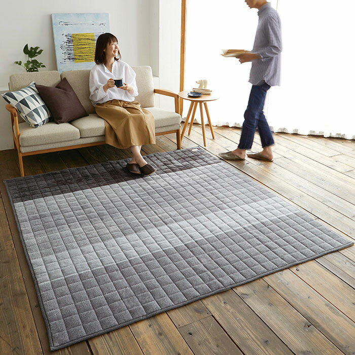 [100円OFFクーポン] ラグマット 洗える 北欧 ラグ カーペット 絨毯 おしゃれ 滑り止め 長方形 grada 130×185 人気 床暖房 ホットカーペット スミノエ 洗濯 リビング ベージュ ナチュラル グレー モノトーン キルトラグ キルト こたつ こたつマット