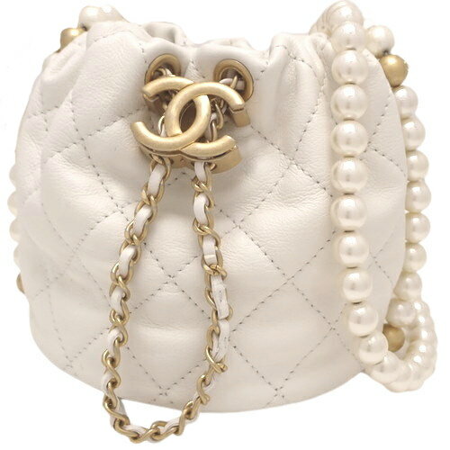 CHANEL(シャネル) ミニバケットバッグ ショルダーバッグ 肩掛け 斜め掛け パールチェーンショルダー 巾着 カーフスキン フェイクパール ホワイト白シロ マットゴールド金具 AS2529 レディース 40802027766【中古】【アラモード】【△】のサムネイル
