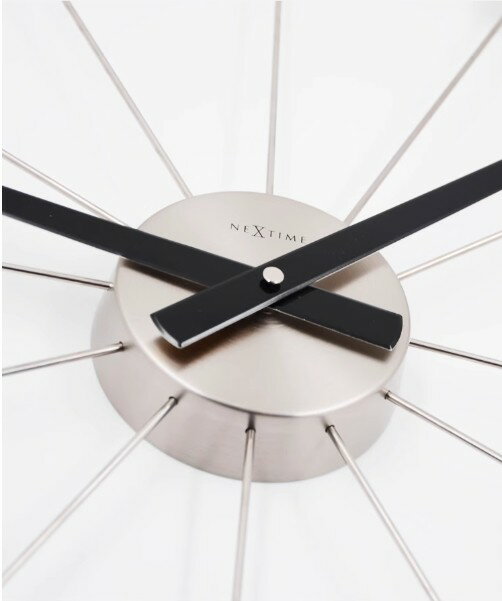 デザイン クロック ブラック シルバー ゴールド 静音 静か シンプル ミニマル 贈り物 華やか クール プレゼント 御祝 リビング オフィス 寝室 新居 見やすい インテリア ギフト 時計 壁掛け