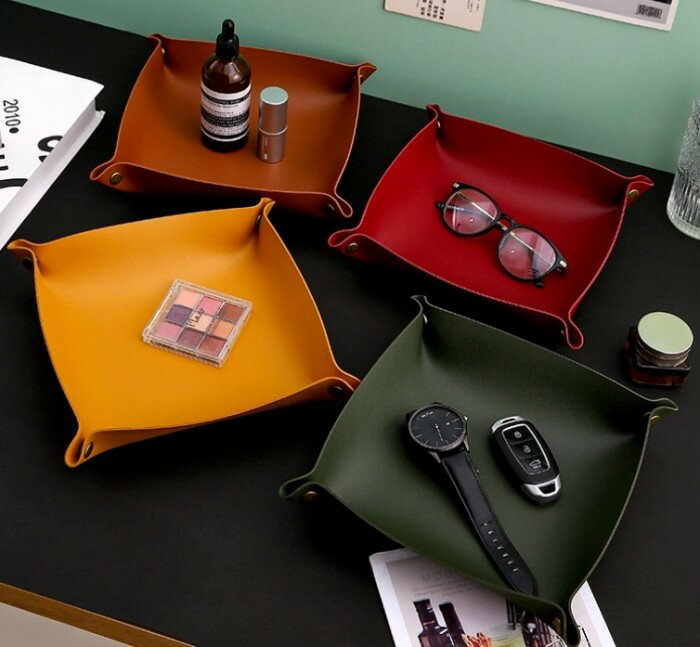 レザートレイ レザートレー アクセサリーケース 収納 小物入れ 携帯 機能的 おしゃれ ギフト プレゼン..