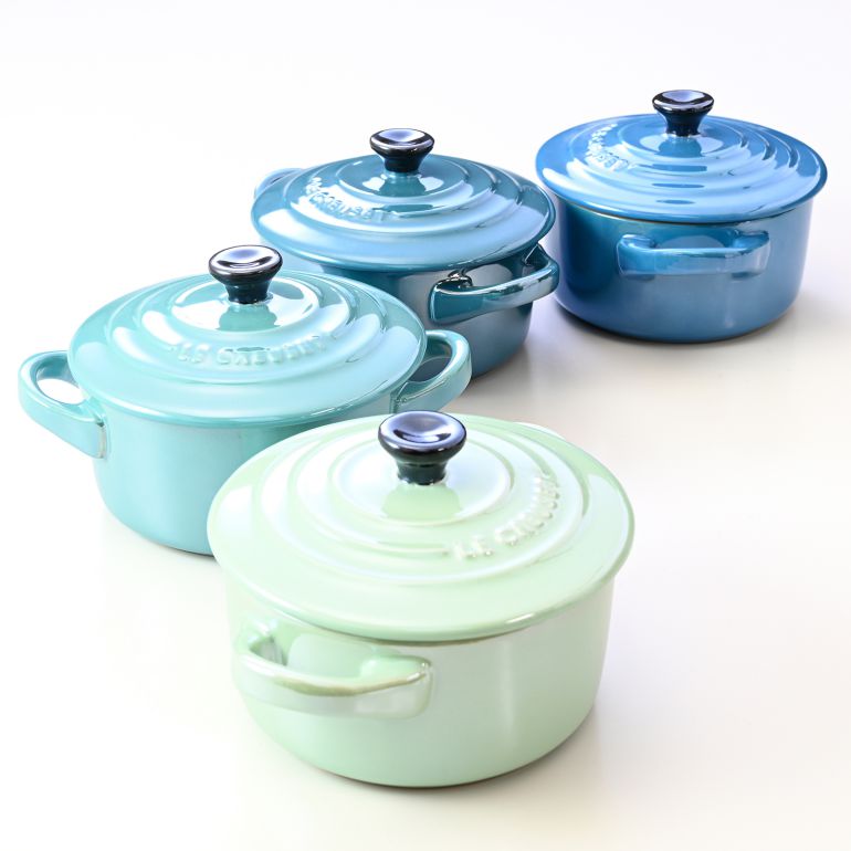 ルクルーゼ ストーンウェア 【エントリー10倍★9日20:00から16日1:59】ル・クルーゼ Le Creuset ミニ ココット・ロンド 10cm ギフトセット ストーンウェアシリーズ メタリックス プチ 4色 4個セット キャセロールブルー 69212108139131｜ キッチン【スペシャルラッピング大B対応(別売り)】