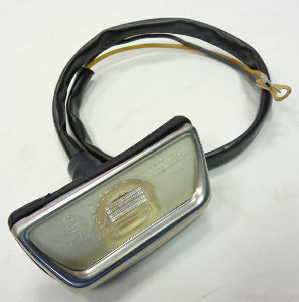 アルファマジック　ナンバープレートライトユニット（シリーズ2） アルファロメオ　スパイダー　105系　115系