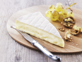 ル・ルスティックブリーチーズ1kg【ブリーチーズ】【フランス】【チーズ】【ブリー】【送料無料】
