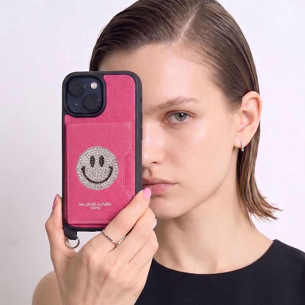 スマホカバー iPhone17 ショルダー タイプ iphone 16proMAX 16pro 16plus iPhone15 15proMAX 15pro 15plus ケース おしゃれ スマイル ニコちゃん イタリア製レザー＜ラウンドスマイルポケット スマホカバー グレインドカーフスキン ショルダー付 2007＞ 母の日