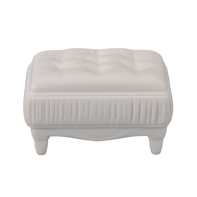 シルバニアファミリー ハッピーバースデーフレア ストロベリーケーキドレス C-80 ［CP-SF］ 誕生日 プレゼント 子供 女の子 3歳 4歳 5歳 6歳 ギフト お人形 シルバニア 3