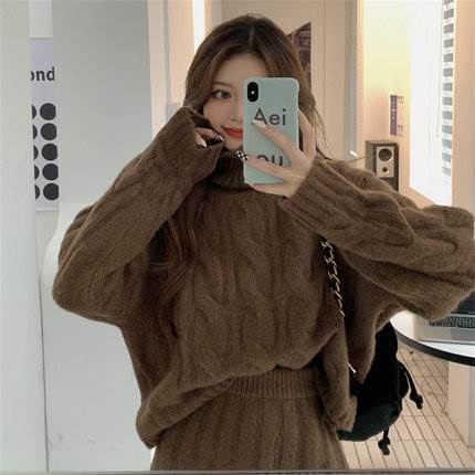 セットアップ セーター トップス スカート ミニ丈 ショート丈 送料無料 ニット タートルネック レディース かわいい 大人可愛い きれいめ 上品 こなれ感 シンプル カジュアル 主役級 存在感 個性的 フェミニン デート お出かけ セットアップ ブラウン ホワイト S M L XL