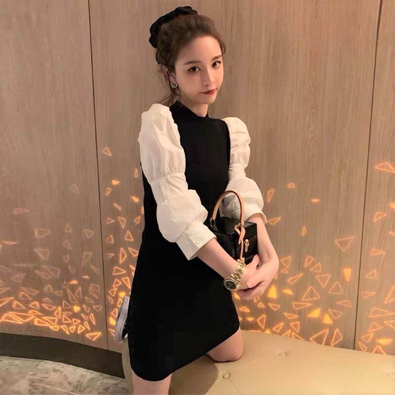 ワンピース スカート ミニ丈 ショート丈 送料無料 ドッキング 長袖 パフスリーブ クルーネック レディース かわいい 大人可愛い きれいめ 上品 こなれ感 シンプル カジュアル 主役級 存在感 個性的 モダン フェミニン デート お出かけ コーデ ワンピース ブラック S M L XL