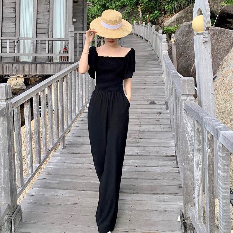 オールインワン つなぎ ロング丈 送料無料 オフショルダー 肩出し 5分袖 パフスリーブ ハイウエスト レディース かわいい 大人可愛い きれいめ 上品 こなれ感 シンプル カジュアル 主役級 存在感 個性的 モダン フェミニン デート お出かけ オールインワン ブラック S M L
